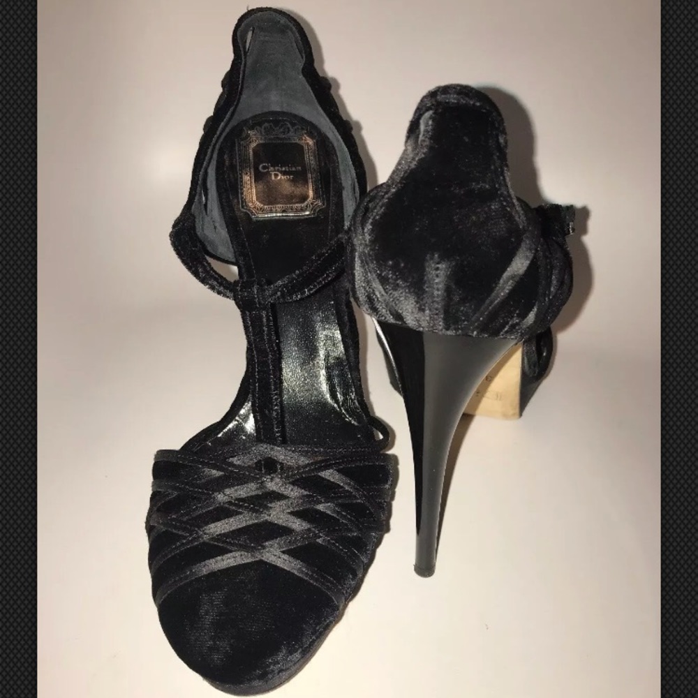 Authentic Christian Dior pumps 37.5
